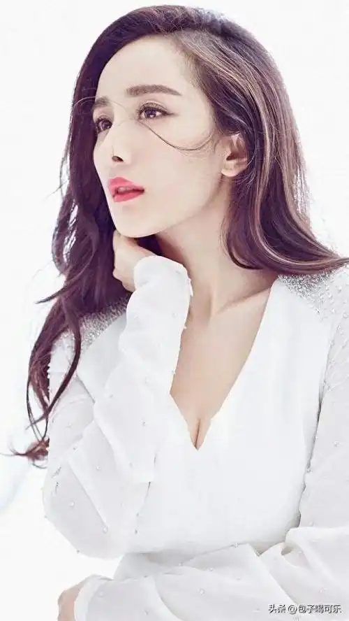 杨幂对比杨颖,一个口碑稳定上涨,一个黑红不断,你更喜欢谁?