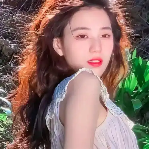 头像治愈系春天女生甜美仙气图片