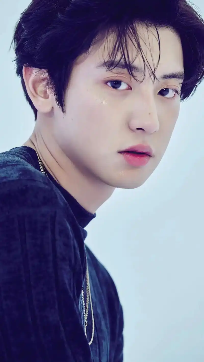 朴灿烈壁纸合集91.灿烈的壁纸合集95 01  永远灿烂而热 - 抖音