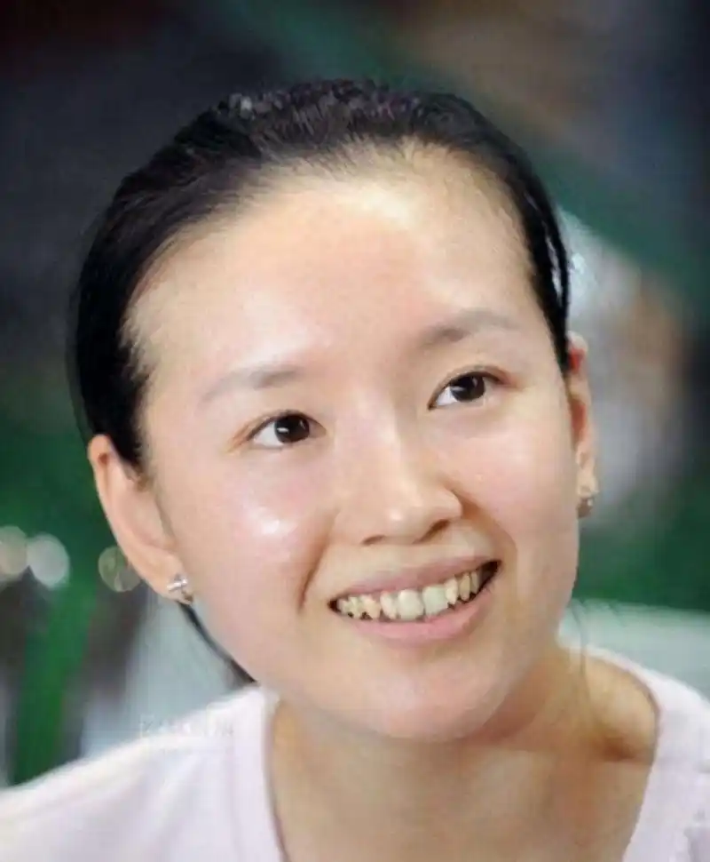 董洁素颜,皮肤状态很绝,皮肤很细腻