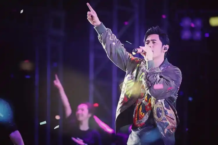 周杰伦2017"地表最强"世界巡回演唱会—济南站