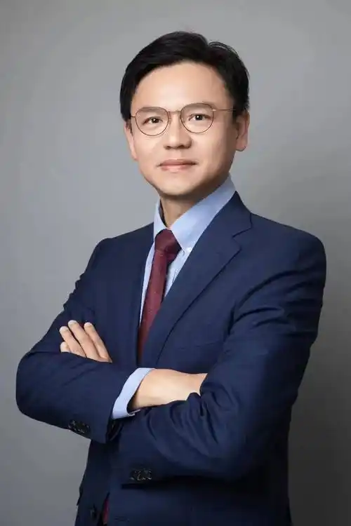 后疫情时代的数字化转型之路:工业富联首席执行官郑弘孟访谈录_灯塔