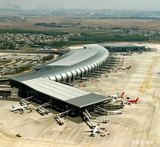 航拍沈阳桃仙国际机场,我国八大区域性枢纽机场之一
