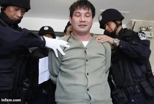 5"惨案的糯康在云南昆明被押赴刑场执行死刑