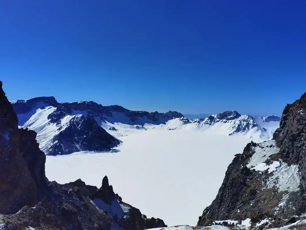 长白山 盗墓笔记 云顶天宫 青铜门.青山不改,绿水长流! - 抖音