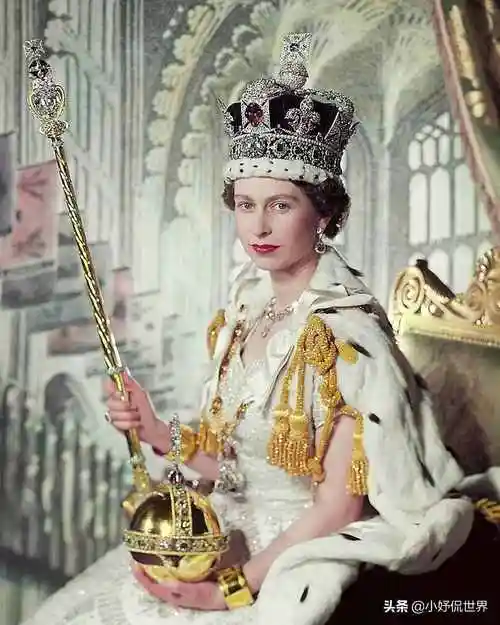 10张照片告诉你:英国女王伊丽莎白数十年来一直都在保持优雅