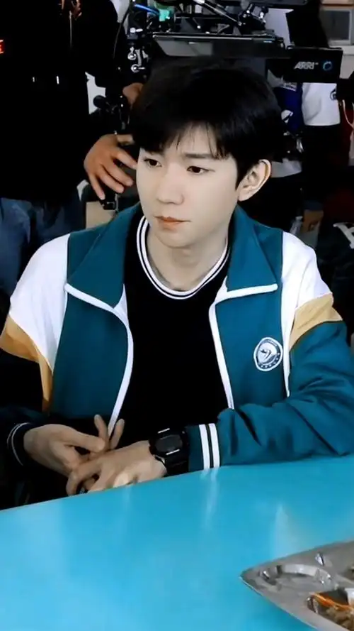 在王源个人特辑中看到了王源作为演员的另一面,真挚,聪明,努力,相信