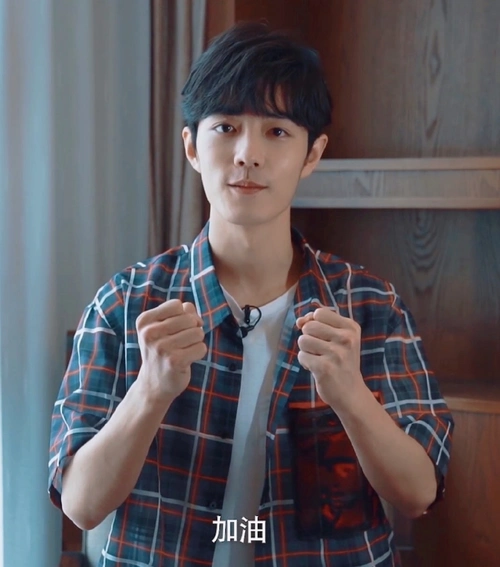 神同步,蔡丁说"我等你很久了",这何尝不是小飞侠想对肖战说的_腾讯