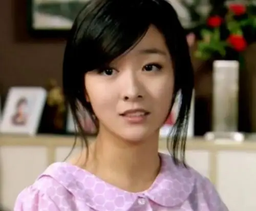 原创还记得《爱情公寓》的心凌吗?曾经被嫌弃土,现在潮到不行!