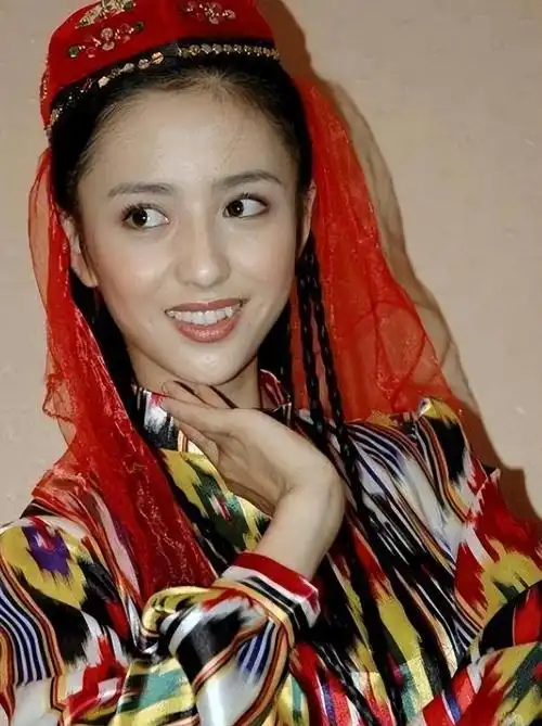 回顾:佟丽娅跟陈思诚离婚后经历了什么?是为了孩子好还是另有所图