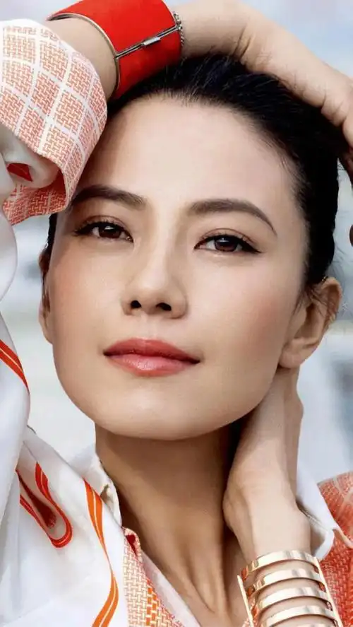 性感女神高圆圆高清写真8_网易订阅