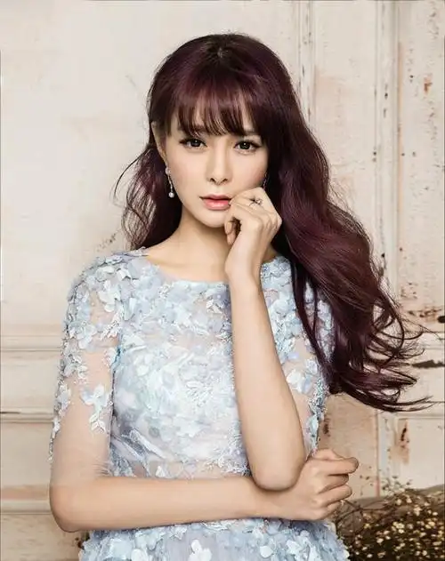 沈梦辰长裙写真