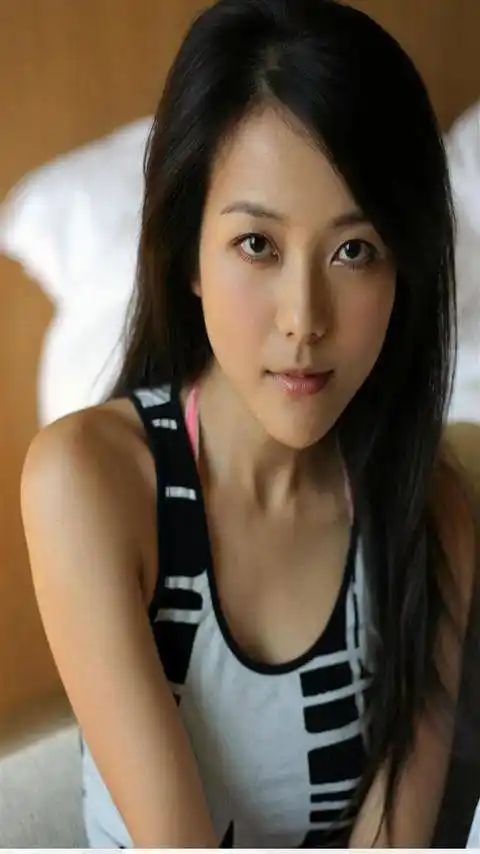 汪涵老婆杨乐乐整容了吗 杨乐乐整容前后照片