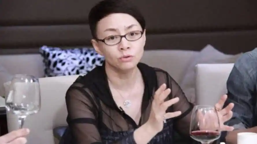 喜剧天后宋丹丹:幽默与才华的完美结合_表演_中国_戏剧