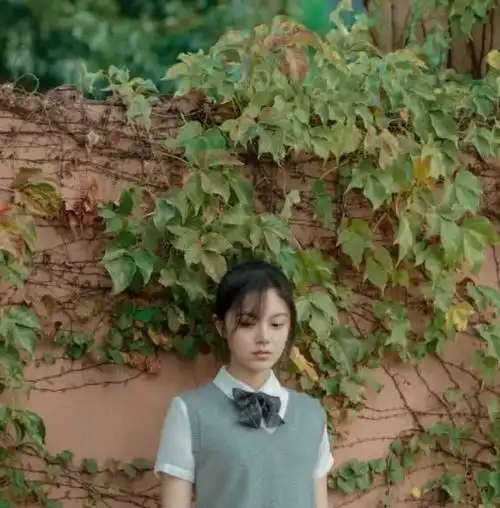 获中戏第一的赵今麦当她扎起马尾辫穿上校服后这是班花吧