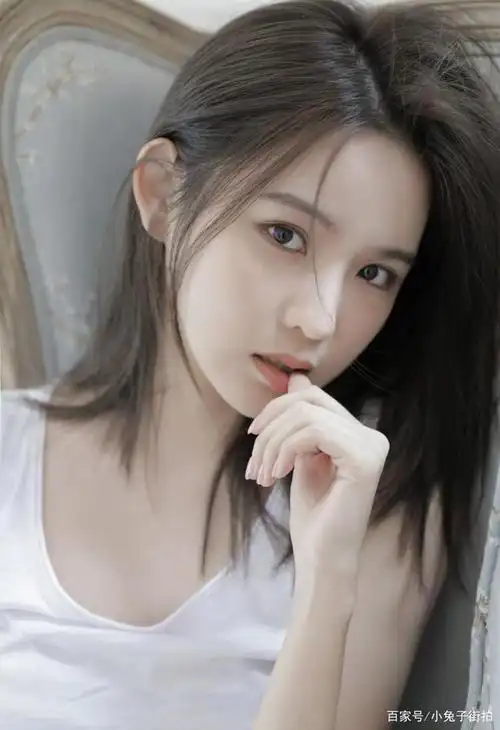 一组漂亮的美女照片!请欣赏