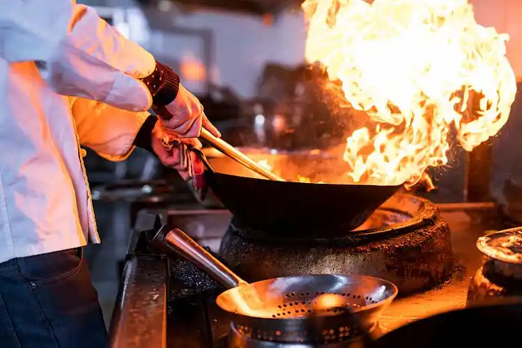 大厨图片—正版中国 厨师 大厨图片_高清中国 厨师 大厨图片购买,下载