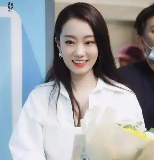 被嘲过气的张小斐终于在2024年初打了一场漂亮的翻身仗