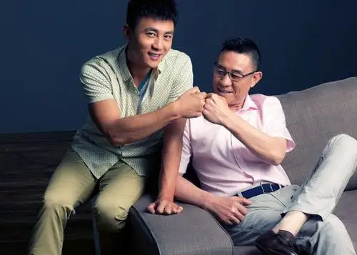 杜淳父亲节大片曝光 演绎别样父子情