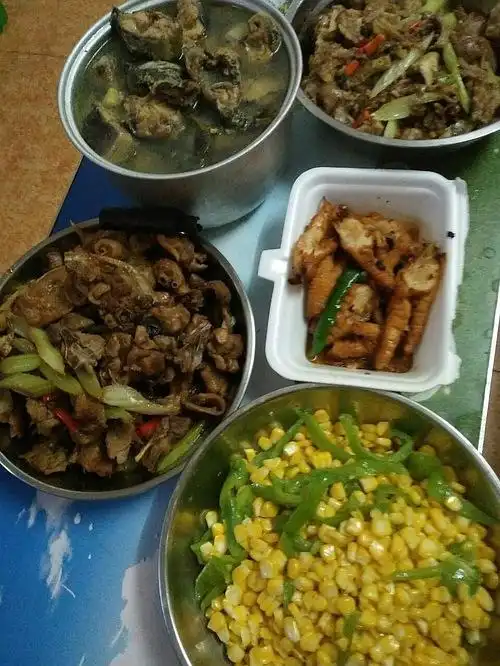 吃饭前先喂饱手机,每天工作不停,辛苦了[爱心]