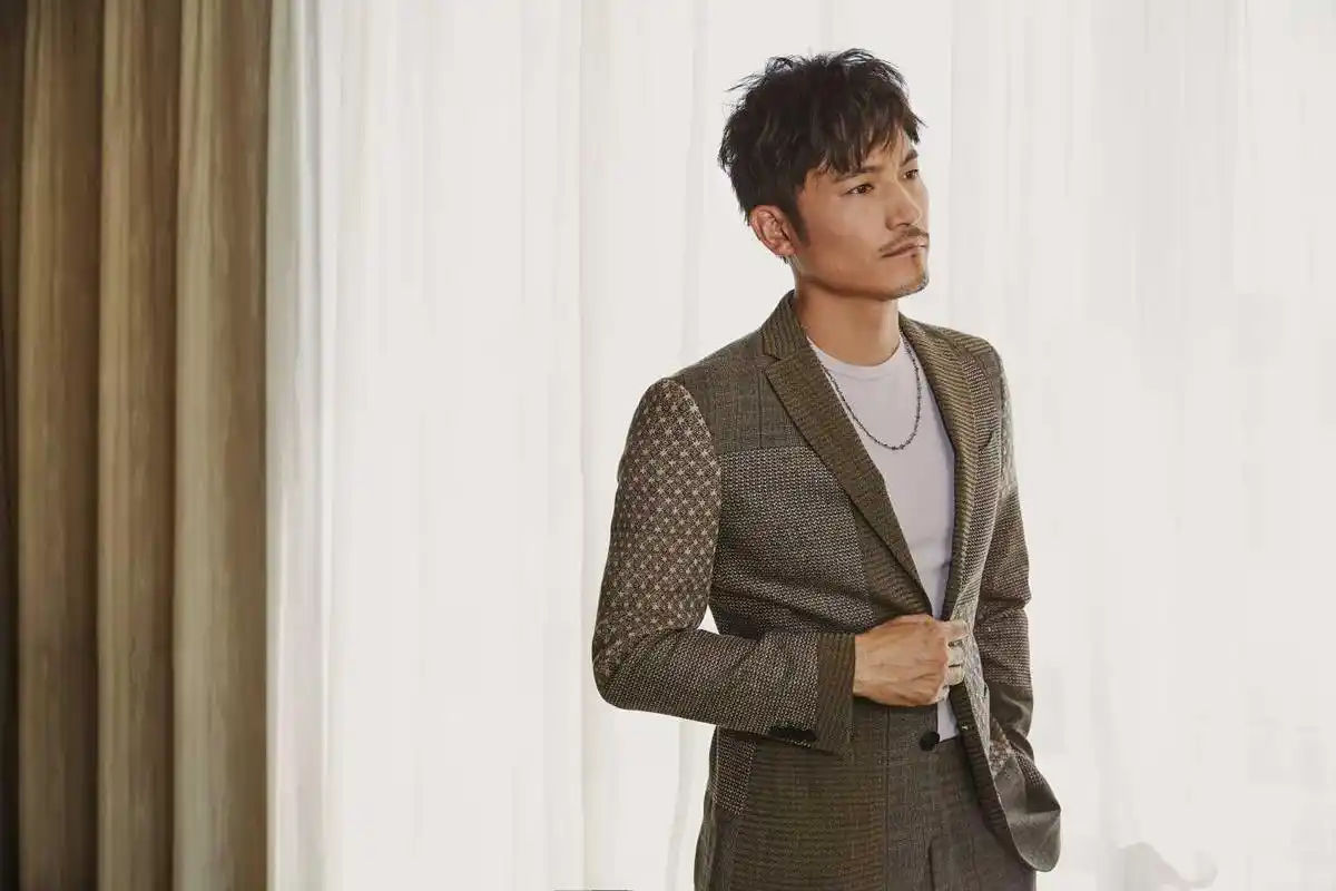 耿乐:家世复杂,演艺生涯变奏,感情抉择不凡