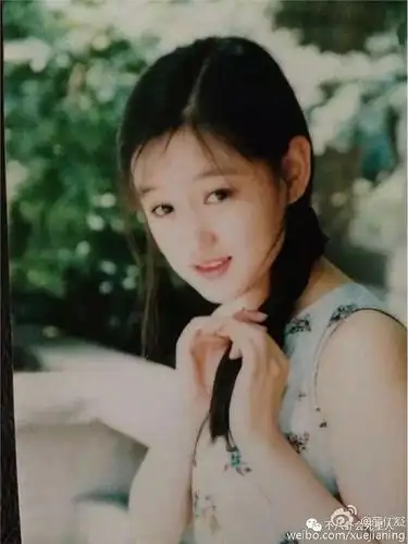 40岁薛佳凝近照脸蛋圆润不少,约会"胖爷"刘天佐吃火锅