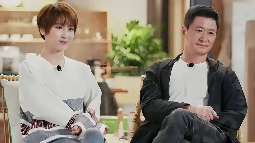 谢楠发文回应离婚,吴京坐不住了?