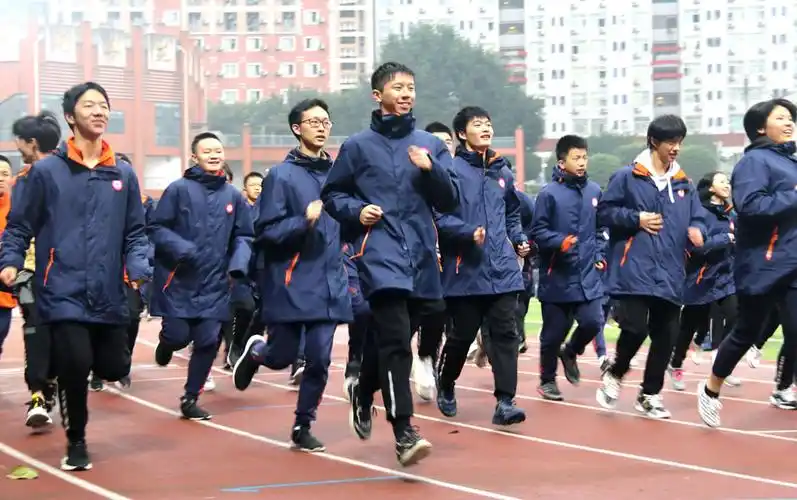 坚持了35年!重庆一中冬季"百日长跑"启动