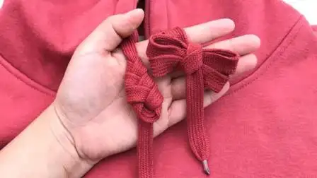 今年最流行的卫衣绳子打结法,新颖又个性,方法简单,不学可亏了
