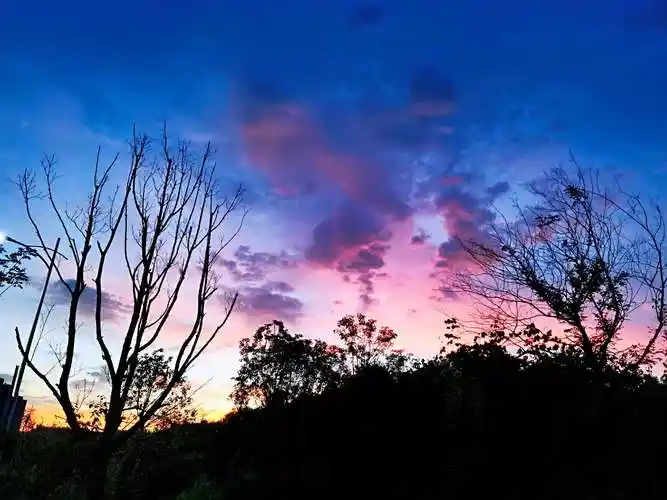 那片最美的云霞