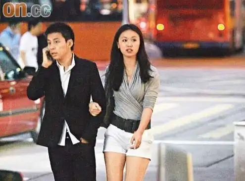 霍启仁女友自杀身亡 rebecca lo资料私房照曝光