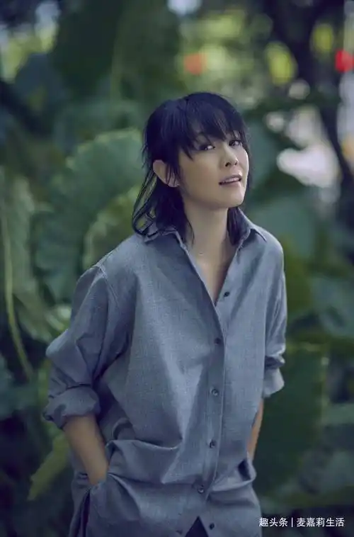 刘若英近况4个月瘦身30斤,胖妈变"辣妈",自律的女人不会太差