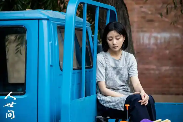 宋佳的皱纹殷桃的痣咏梅的不修图打了多少滤镜女星的脸