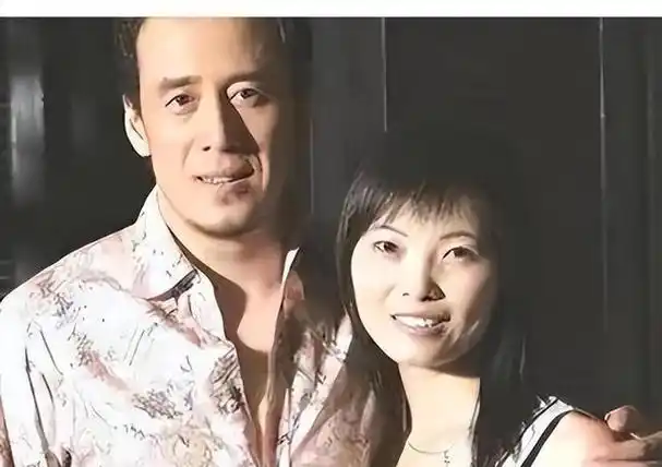 杨坤那英私生活混乱世人不宽容