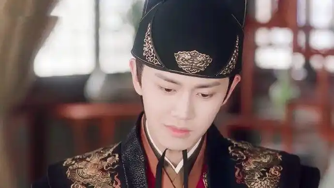 任嘉伦超话||浮云-任嘉伦allen||#任嘉伦括弧笑#||抱歉没能早点发现你