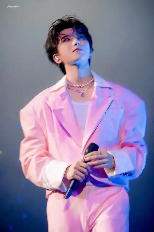 我的可爱小粉,看见就有好心情!  爱属人了  #蔡徐坤#|#kun