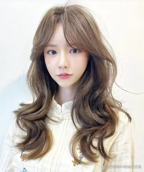 中长发烫s卷真的很显温柔,没有小卷这