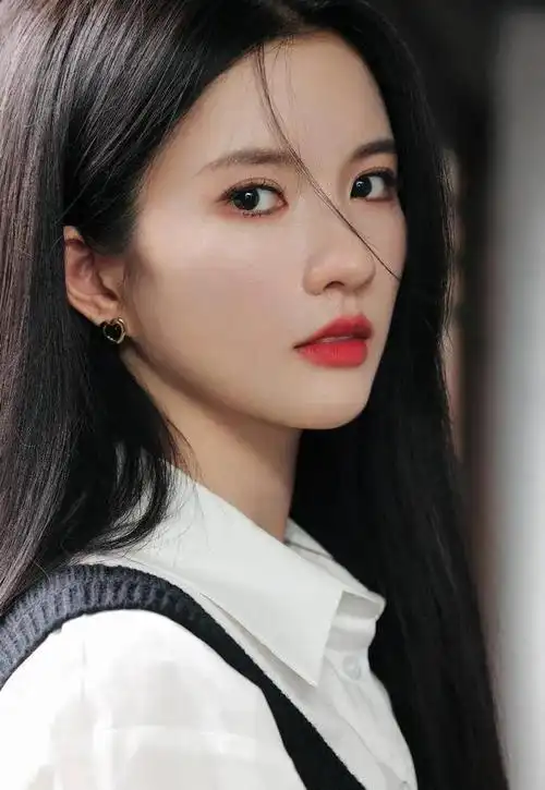 刘些宁清纯美图