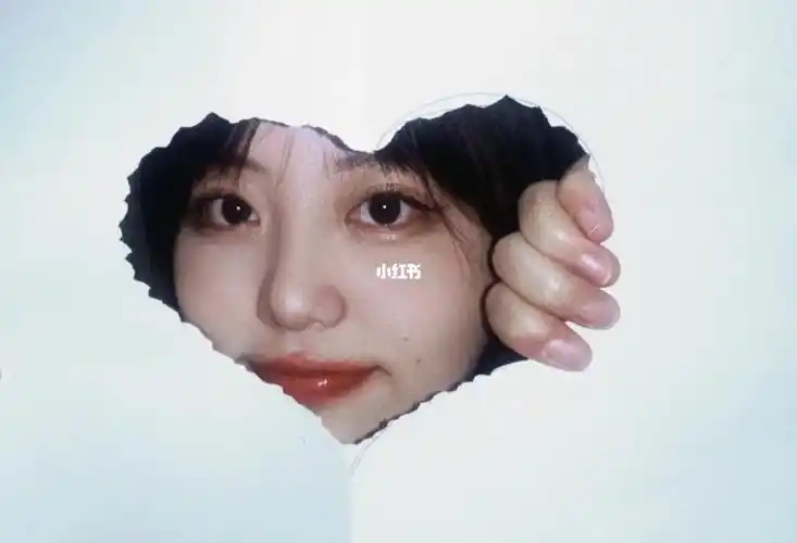 被自己可爱到啦我就是自恋狂