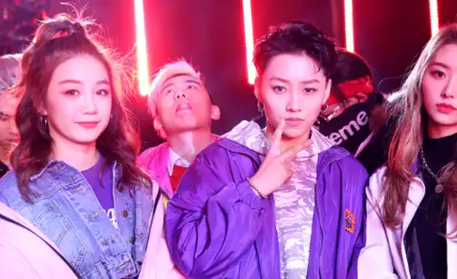 曾力压王俊凯,易烊千玺,蔡徐坤夺冠的她!如今怎么样了?