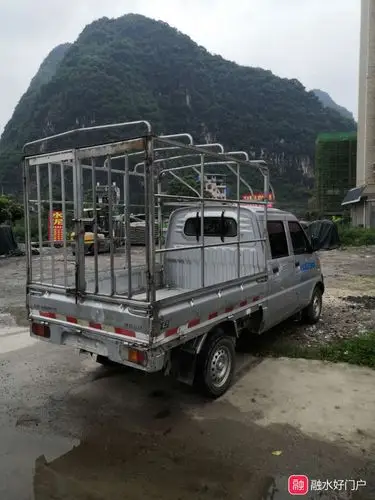 2018.07月上牌,1.5排量,五菱荣光双排栏杆小卡货车