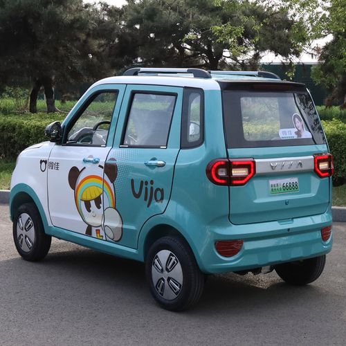 电动四轮电车家用新能源汽车成人女士代步车油电动四轮车