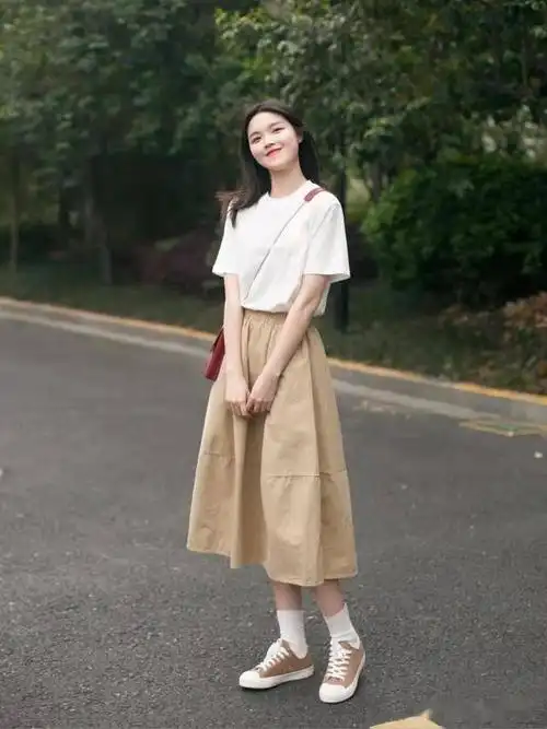 t恤的穿法和搭配