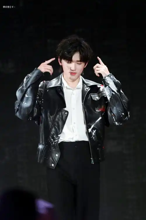 宋亚轩理想之途演唱会