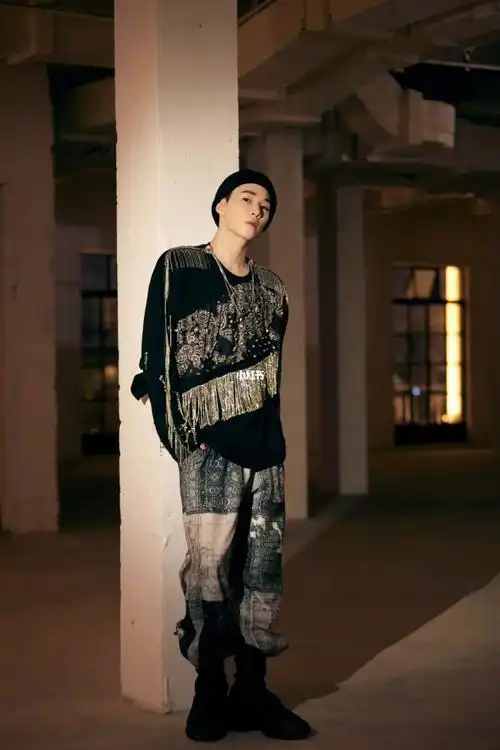 很显身高又很时尚我真的超爱他在街舞里的造型#刘宪华  #henry  #大华