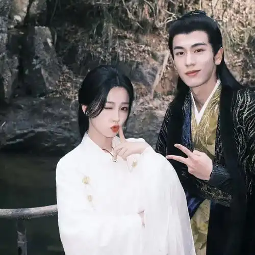 云之羽##宫子羽叫云为衫云云##张凌赫给虞书欣剧组应援