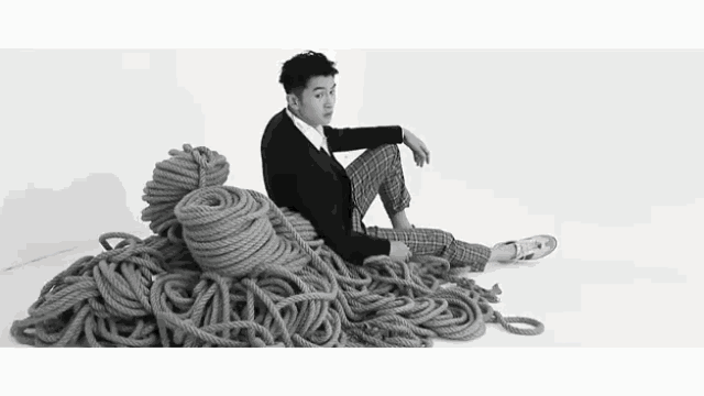 可脱可萌可性感他绝对是娱乐圈最会光膀子的男星