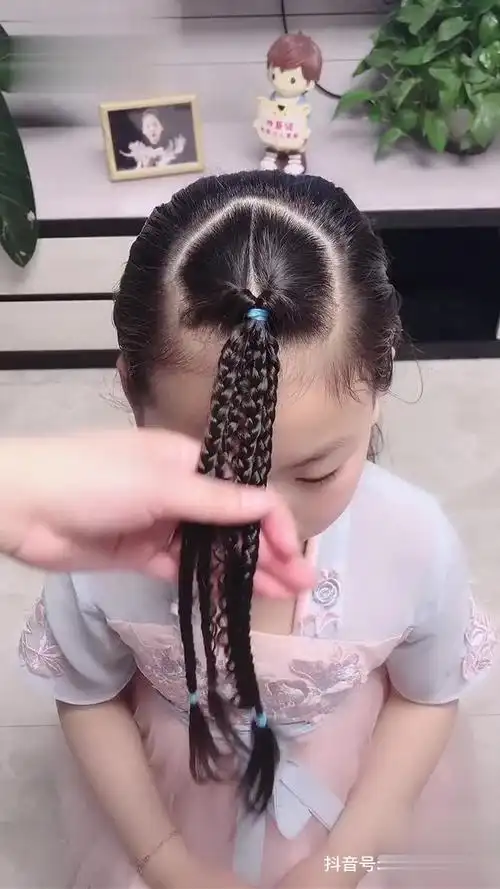 儿童编发 夏日清凉发型 小女孩发型简单扎法