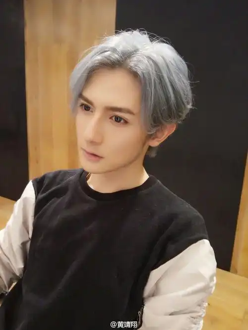 有没有帅一点的四六分发型,学生党,不要太社会? - 知乎