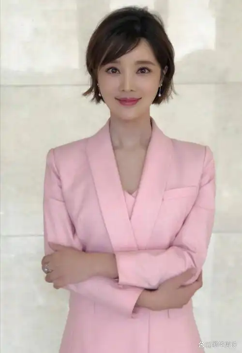 央视十大美女主持人:传承与进化的光辉篇章